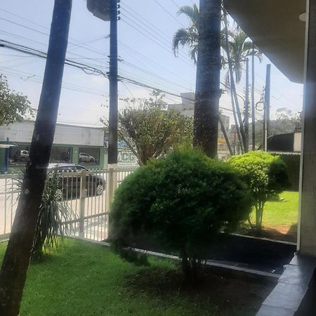 Apto Amplo, Confortavel, Bem Localizado, Asturias 과루자 외부 사진